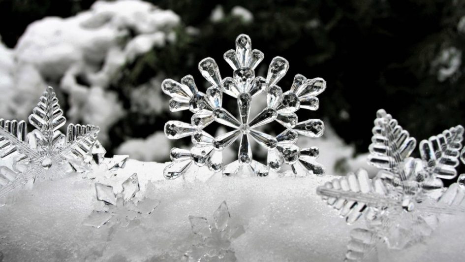 snowflake-3009009_1280